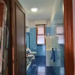 דירה Donca House