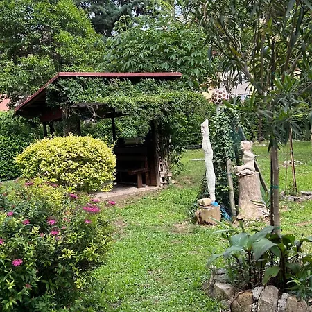 Donca House Apartamento *